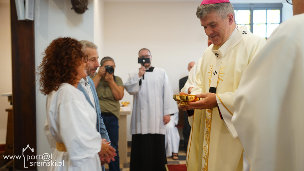 Uroczyste poświęcenie odrestaurowanego kościoła