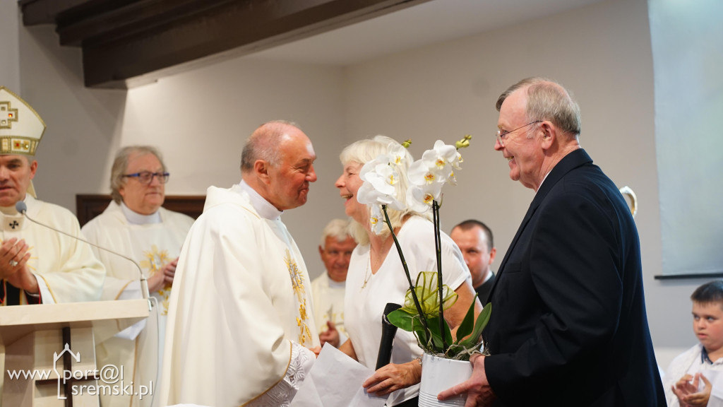Uroczyste poświęcenie odrestaurowanego kościoła