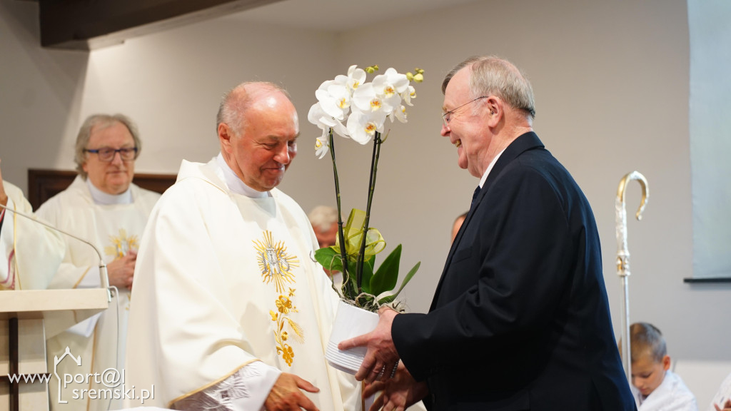 Uroczyste poświęcenie odrestaurowanego kościoła