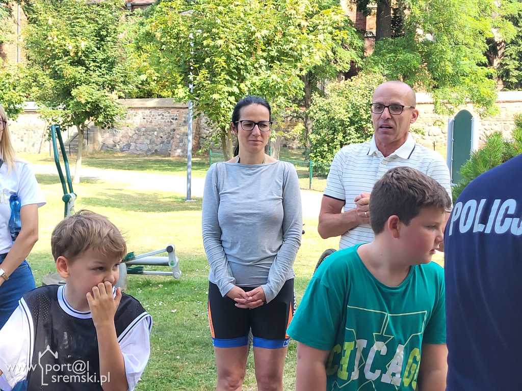 Spotkanie na plaży z Policją
