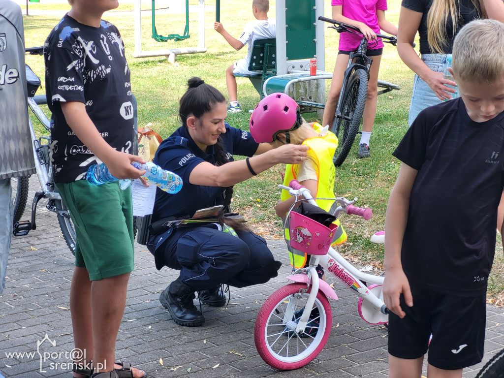 Spotkanie na plaży z Policją