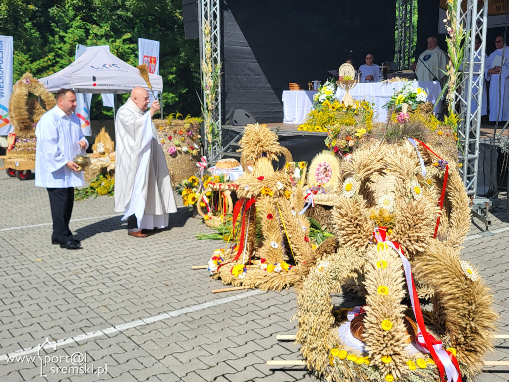 Dożynki w Grzybnie