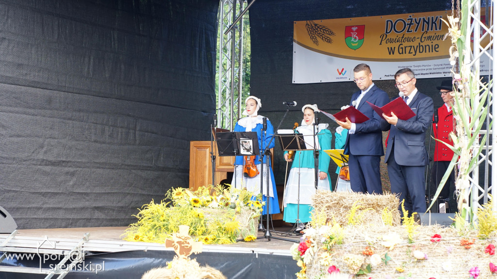 Dożynki w Grzybnie