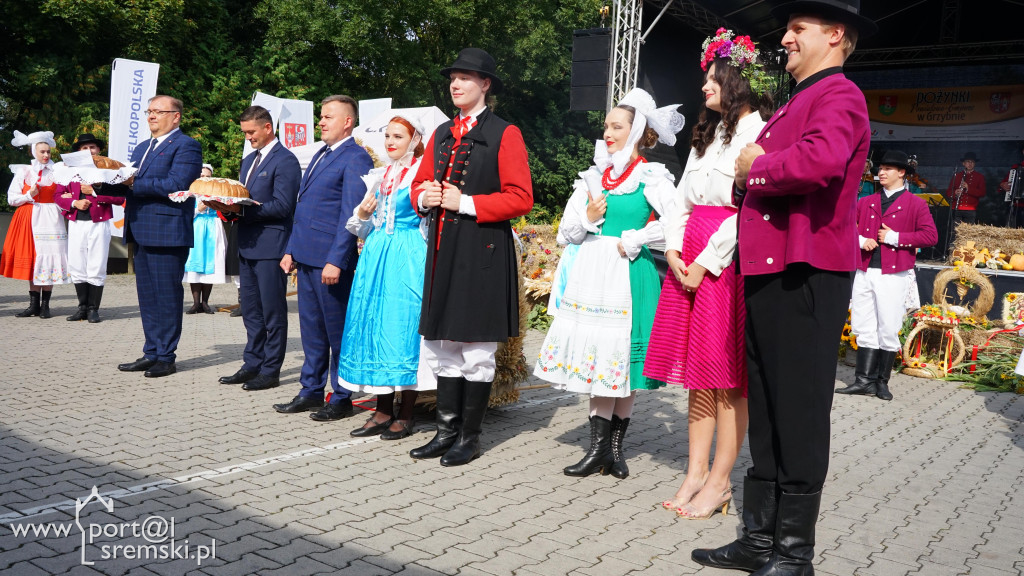 Dożynki w Grzybnie