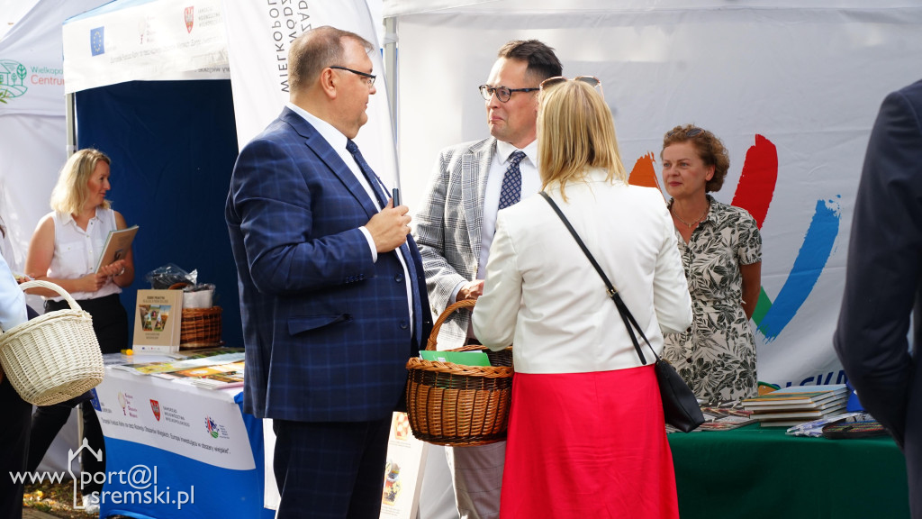 Dożynki w Grzybnie