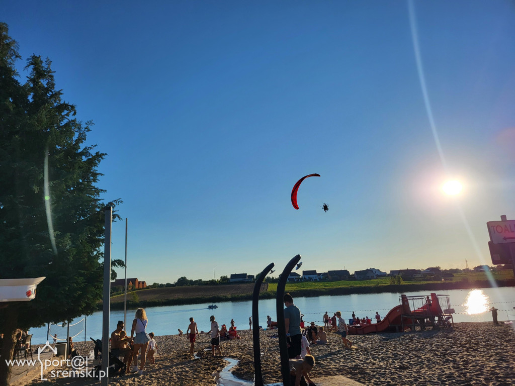 Zakończenie sezonu letniego na plaży