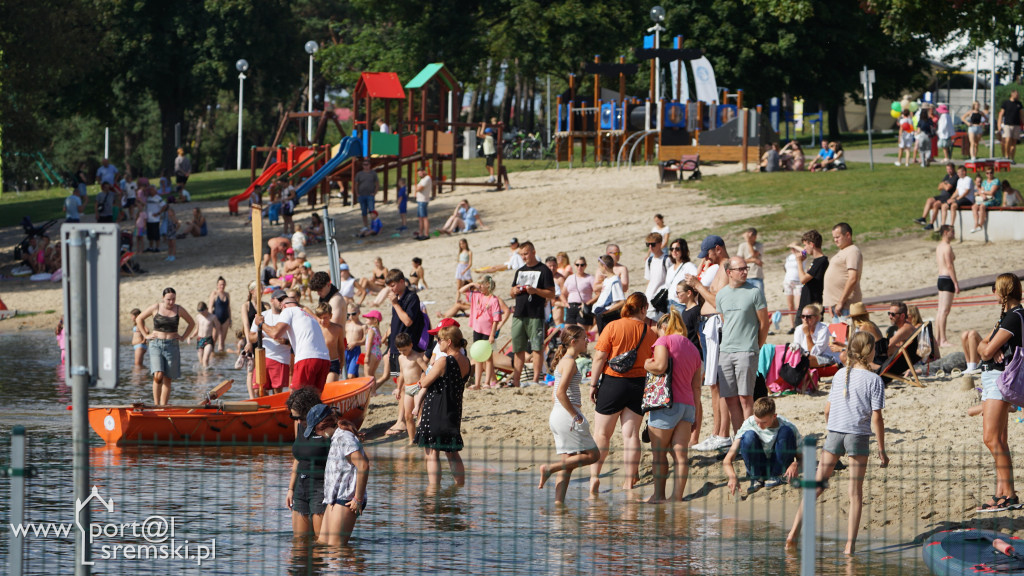 Zakończenie sezonu letniego na plaży