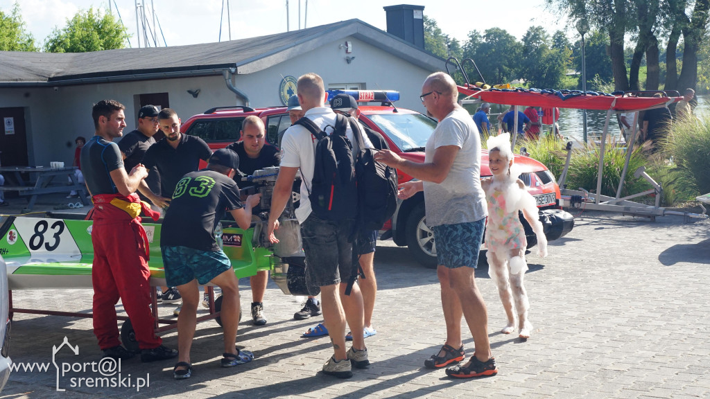 Zakończenie sezonu letniego na plaży
