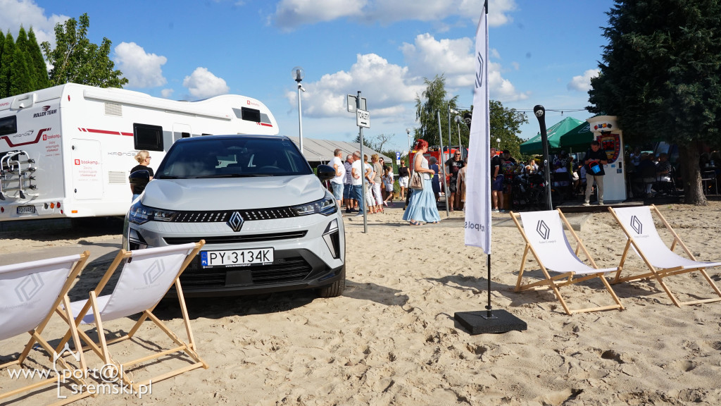 Zakończenie sezonu letniego na plaży