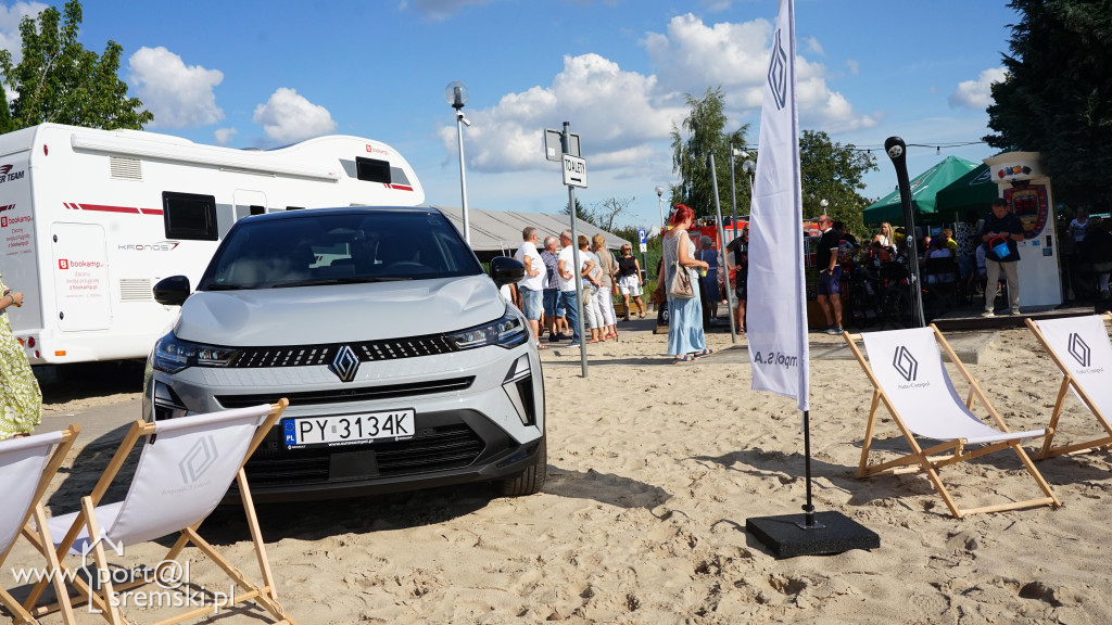 Zakończenie sezonu letniego na plaży