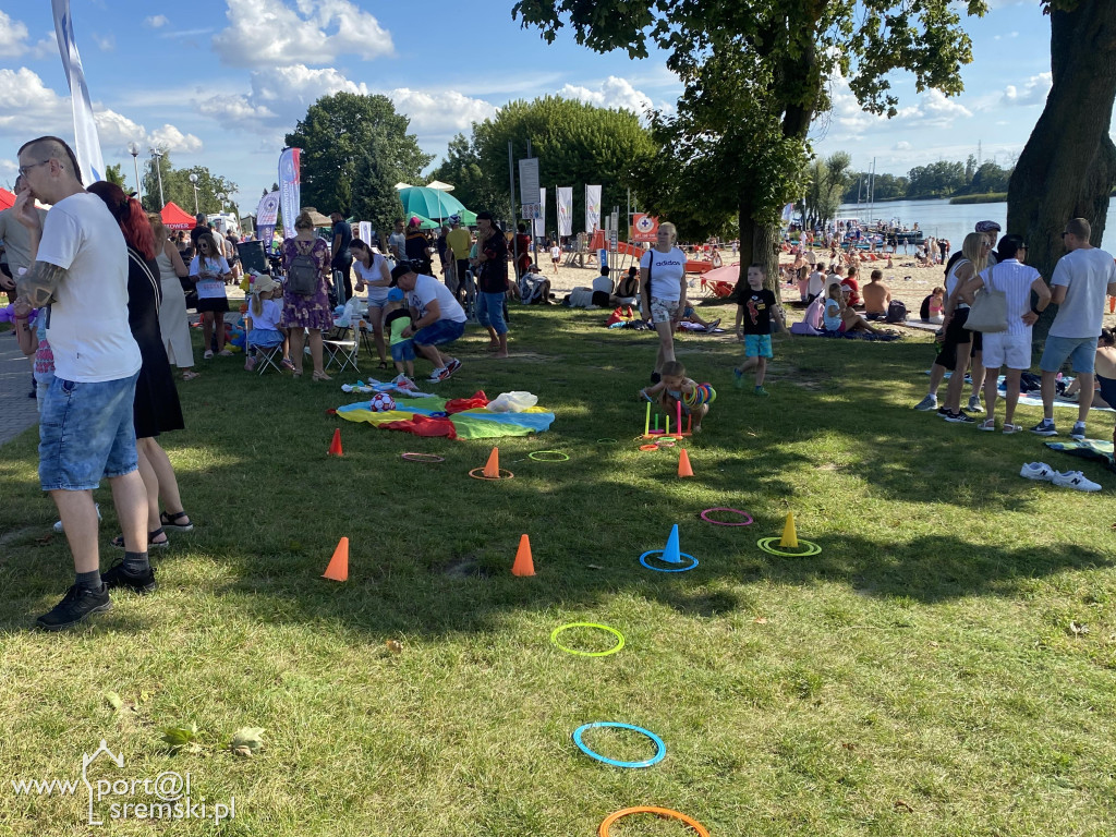Zakończenie sezonu letniego na plaży