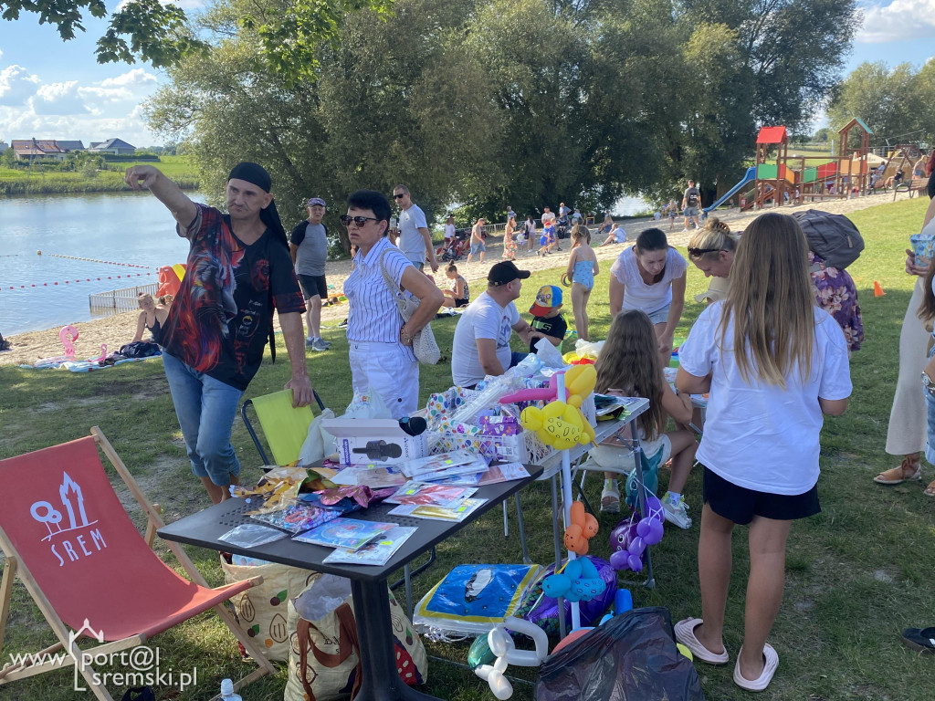 Zakończenie sezonu letniego na plaży