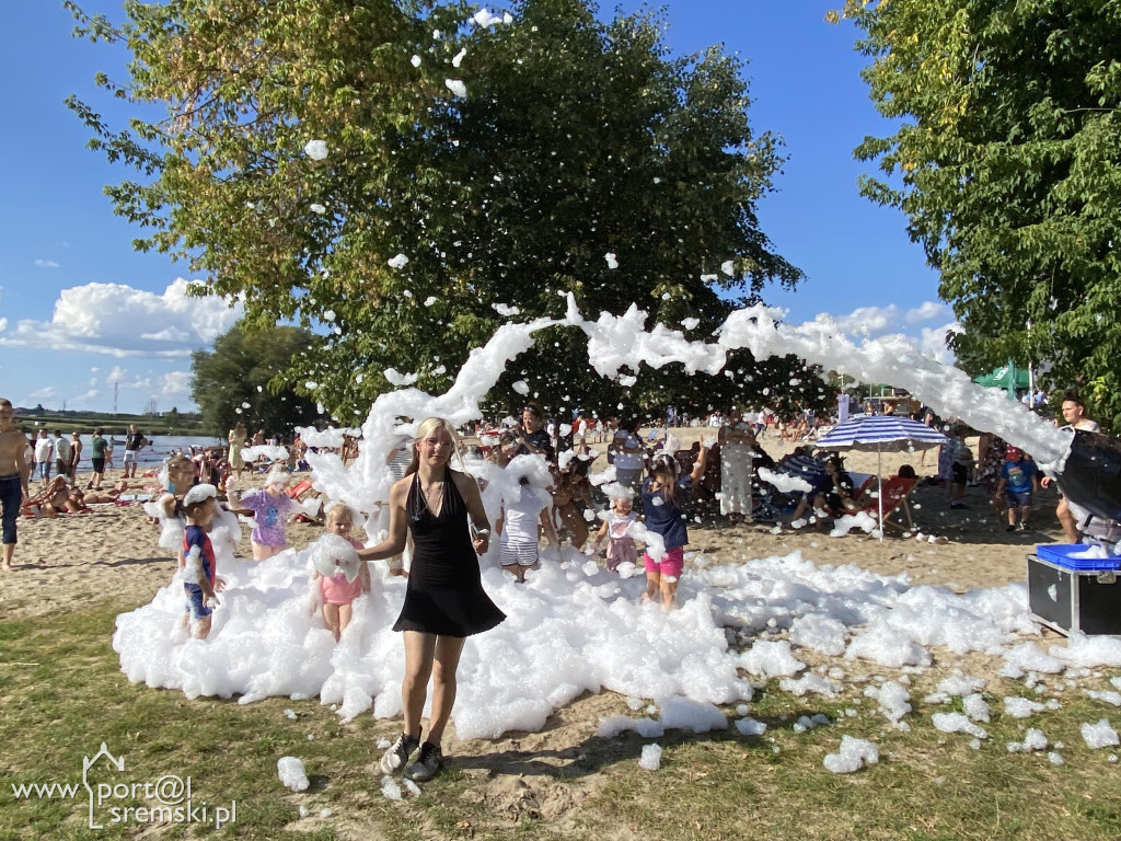 Zakończenie sezonu letniego na plaży