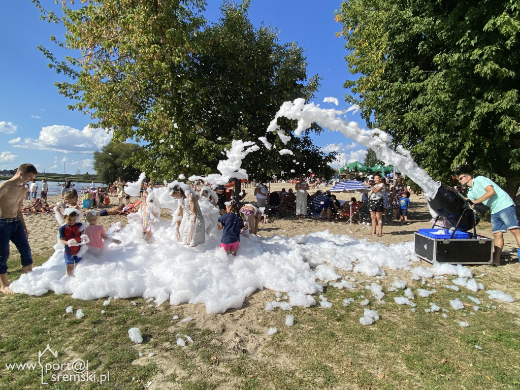 Zakończenie sezonu letniego na plaży