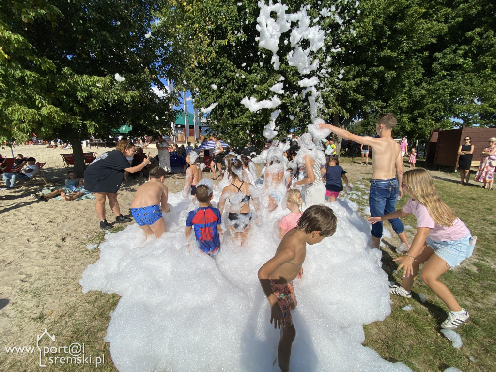Zakończenie sezonu letniego na plaży