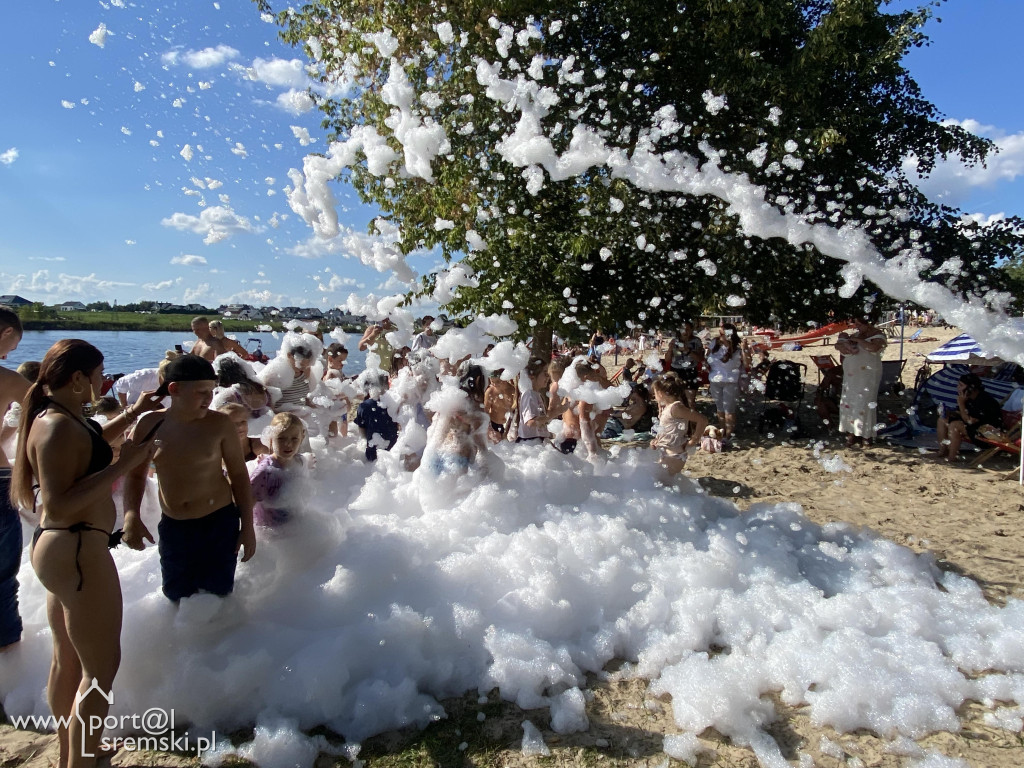 Zakończenie sezonu letniego na plaży