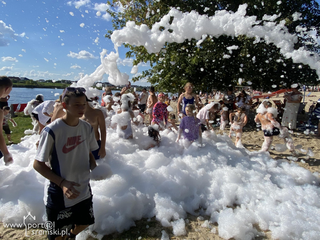 Zakończenie sezonu letniego na plaży