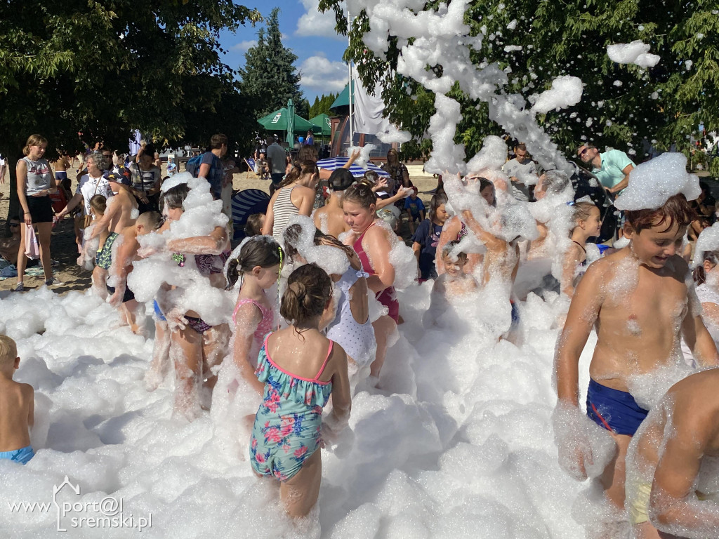 Zakończenie sezonu letniego na plaży