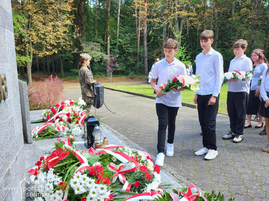 Śrem uczcił 86. rocznicę wybuchu II wojny światowej