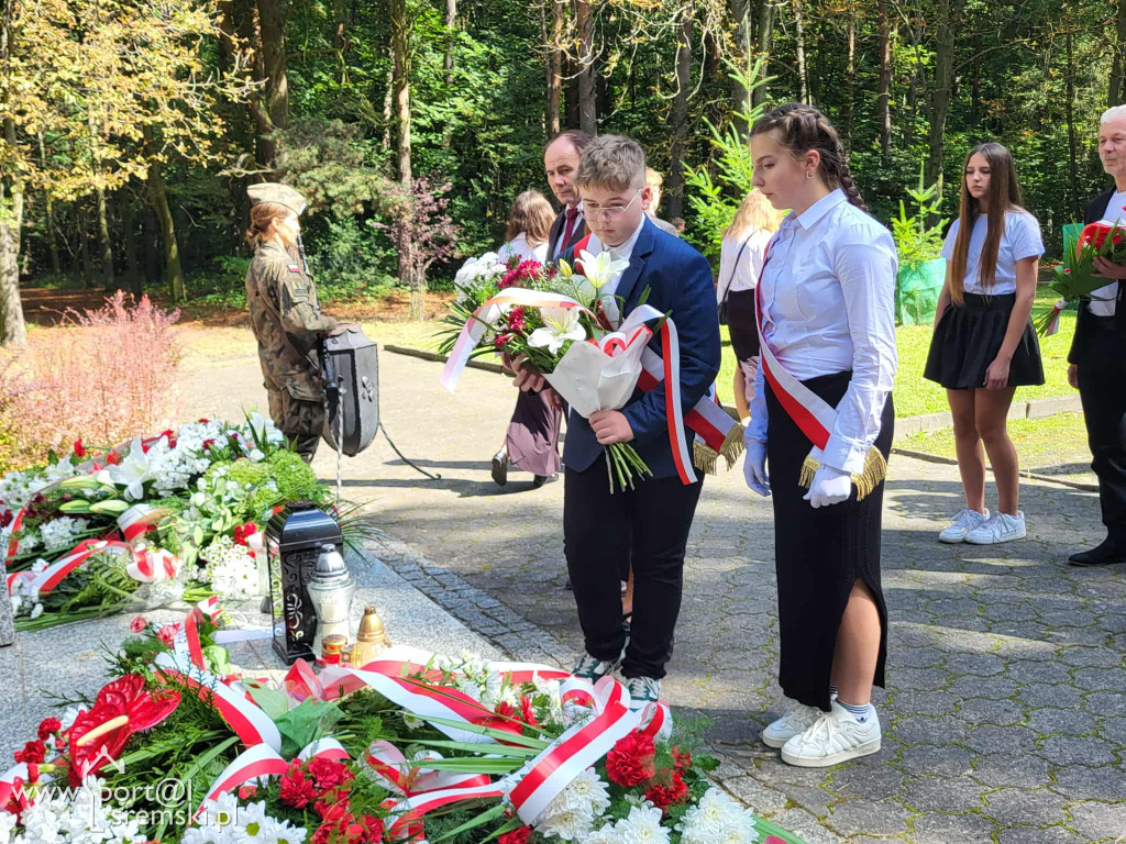 Śrem uczcił 86. rocznicę wybuchu II wojny światowej