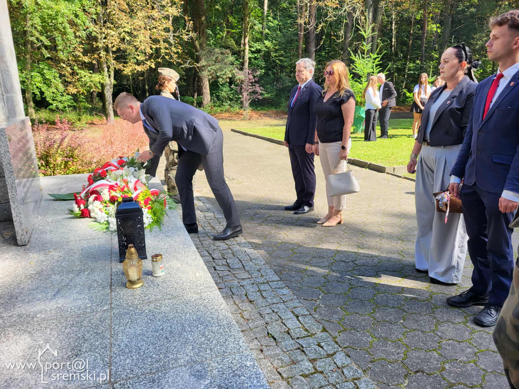 Śrem uczcił 86. rocznicę wybuchu II wojny światowej