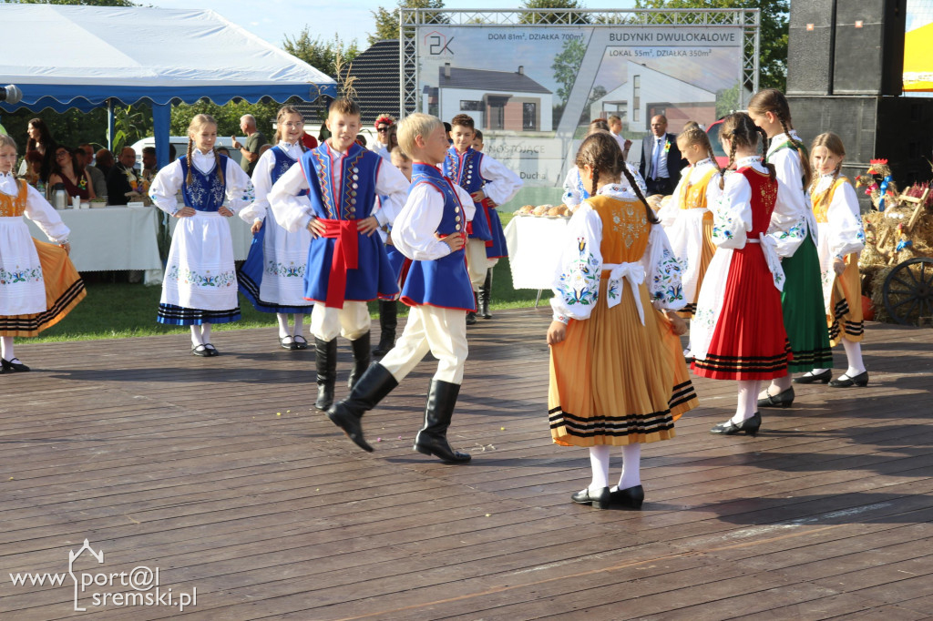 Dożynki w Ostrowiecznie