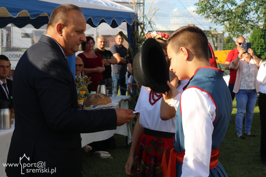 Dożynki w Ostrowiecznie
