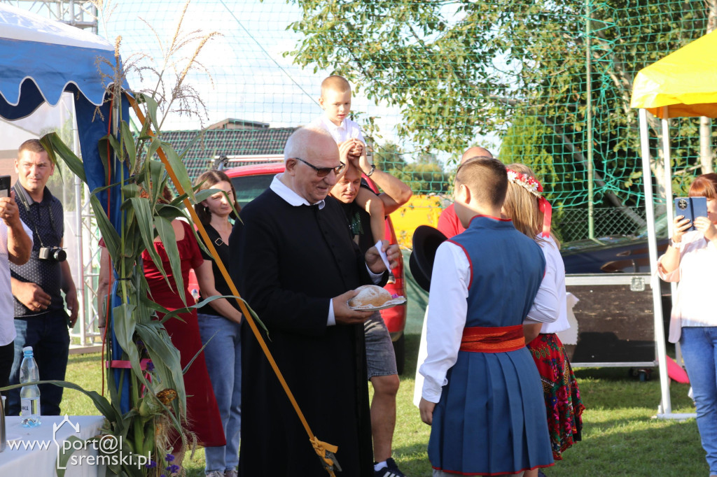 Dożynki w Ostrowiecznie