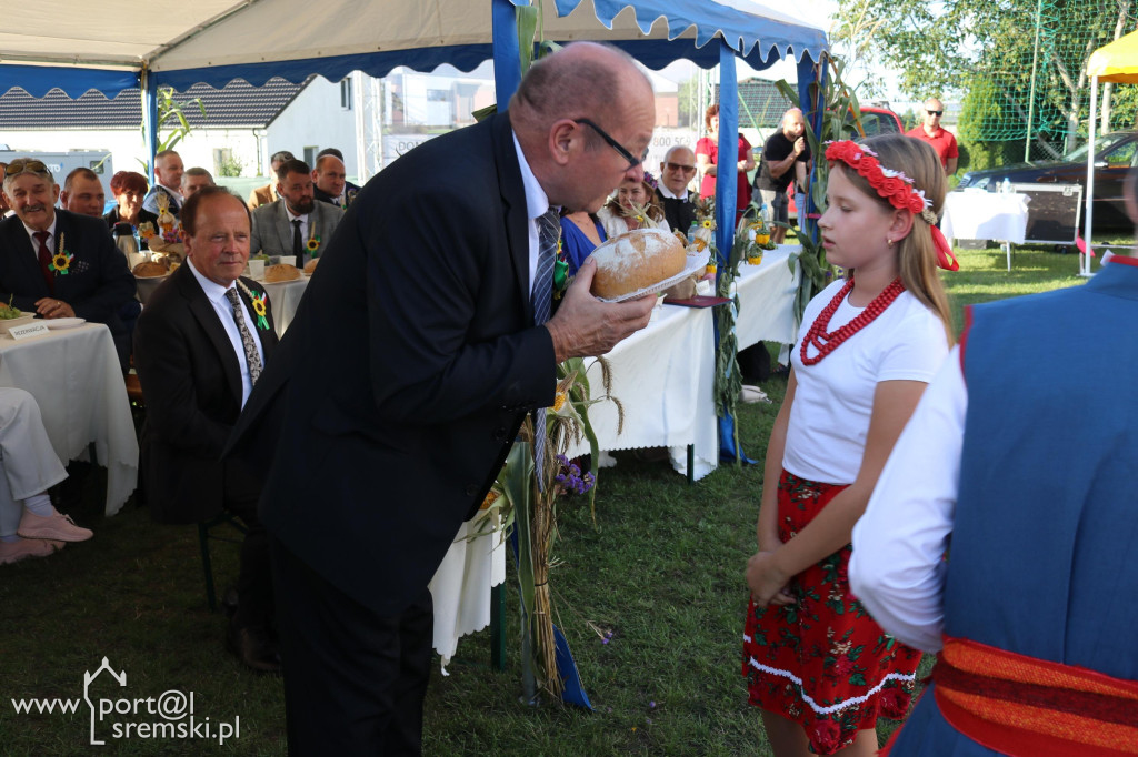 Dożynki w Ostrowiecznie