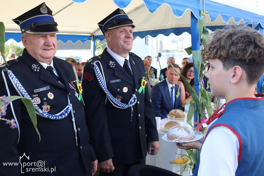 Dożynki w Ostrowiecznie