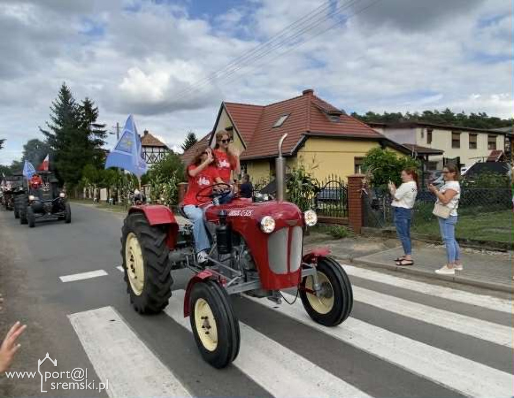 Dożynki w Ostrowiecznie
