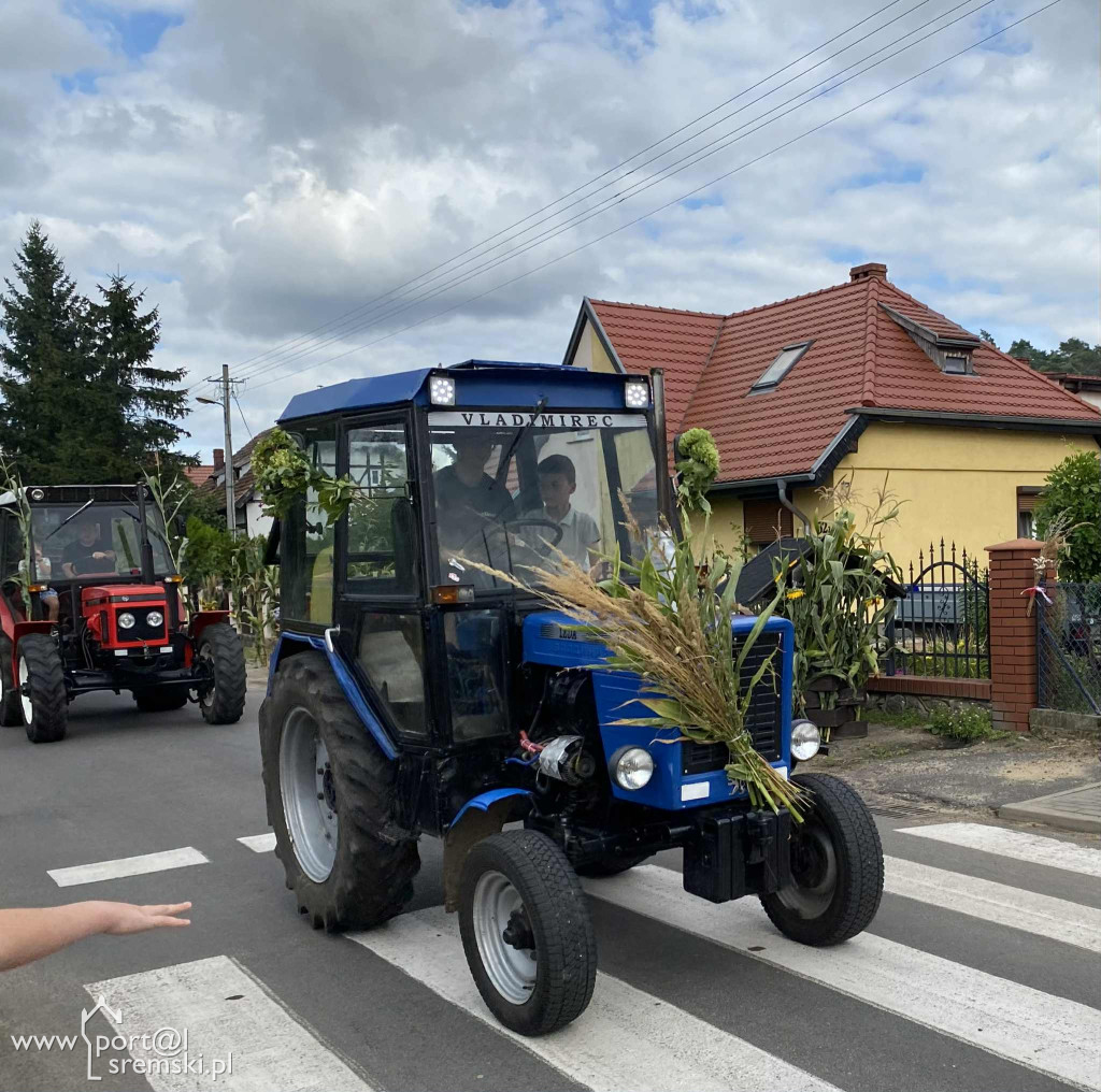 Dożynki w Ostrowiecznie
