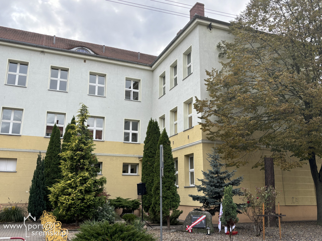 Odsłonięcie tablicy ZNP w Śremie