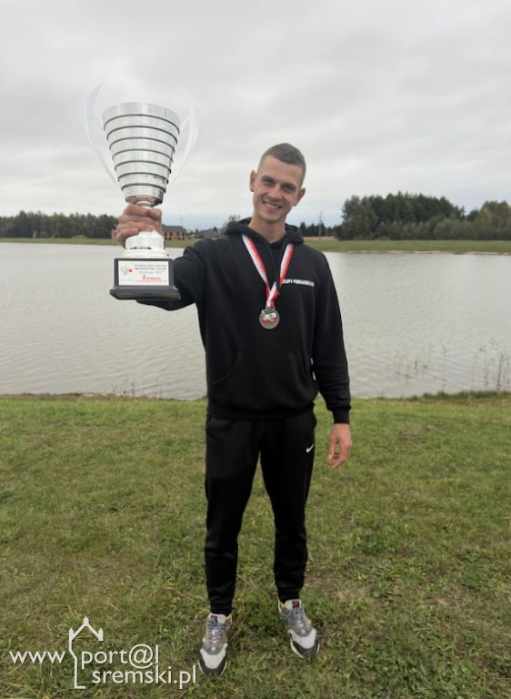 Mikołaj Dudek wicemistrzem Polski w wędkarstwie spławikowym U-25