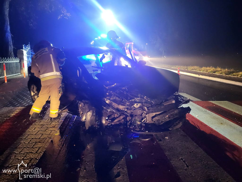 Zderzenie na skrzyżowaniu w Dalewie. Dwie osoby ranne