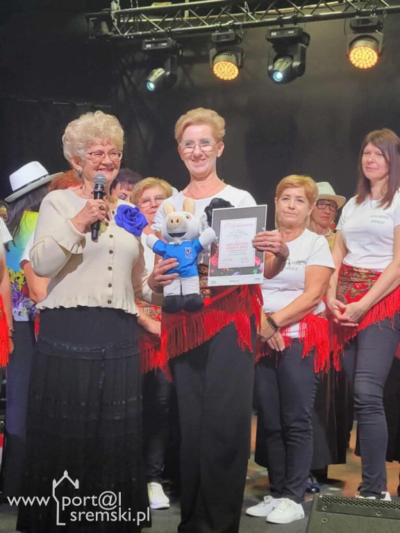 Ksiąskie Seniority zachwyciły na jubileuszowym przeglądzie artystów III wieku