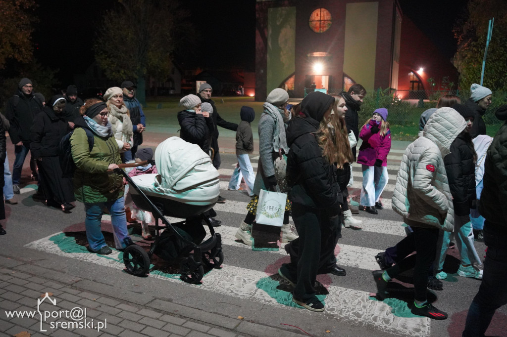 Marsz świętych w Śremie