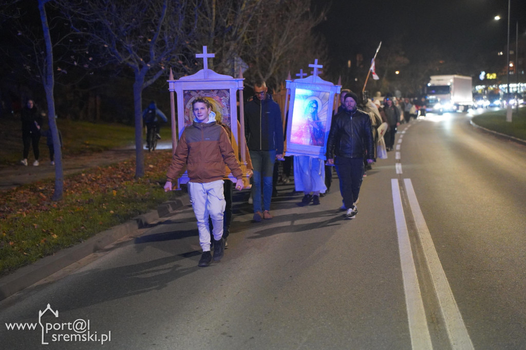 Marsz świętych w Śremie