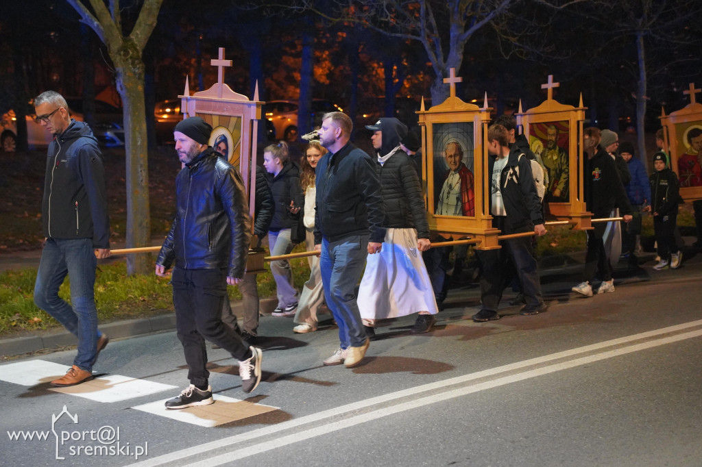 Marsz świętych w Śremie