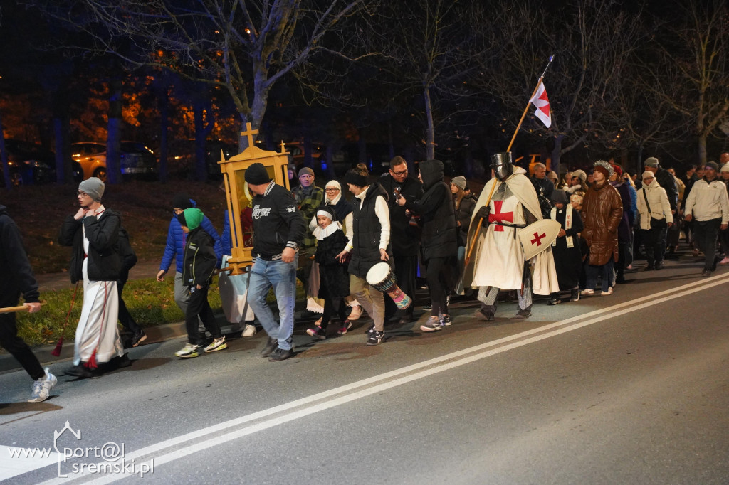 Marsz świętych w Śremie