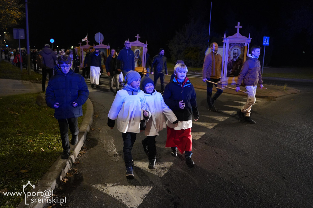 Marsz świętych w Śremie