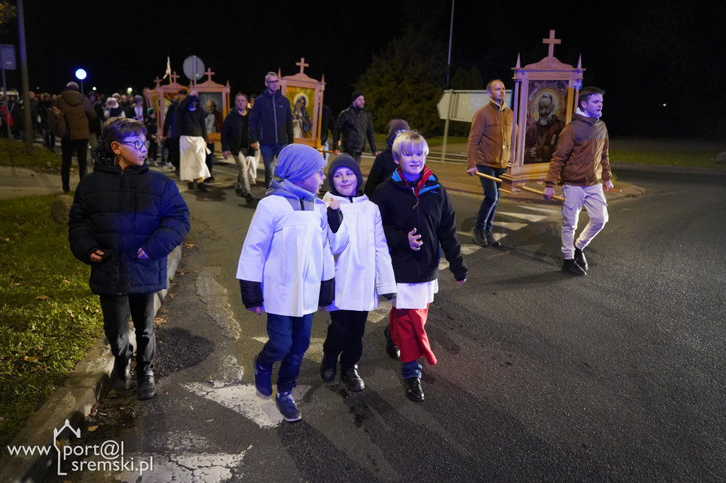 Marsz świętych w Śremie