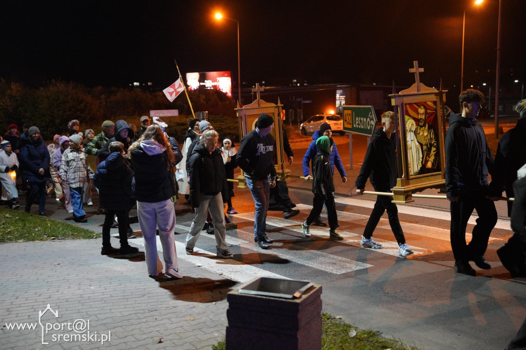 Marsz świętych w Śremie
