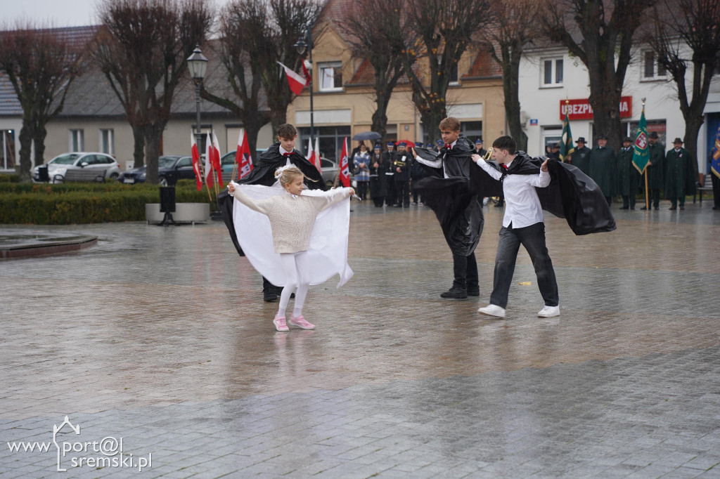 Święto Niepodległości w Książu Wlkp.