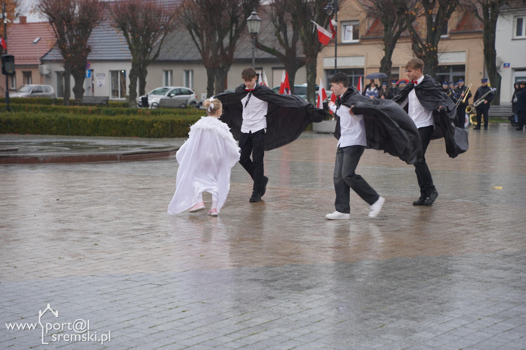 Święto Niepodległości w Książu Wlkp.