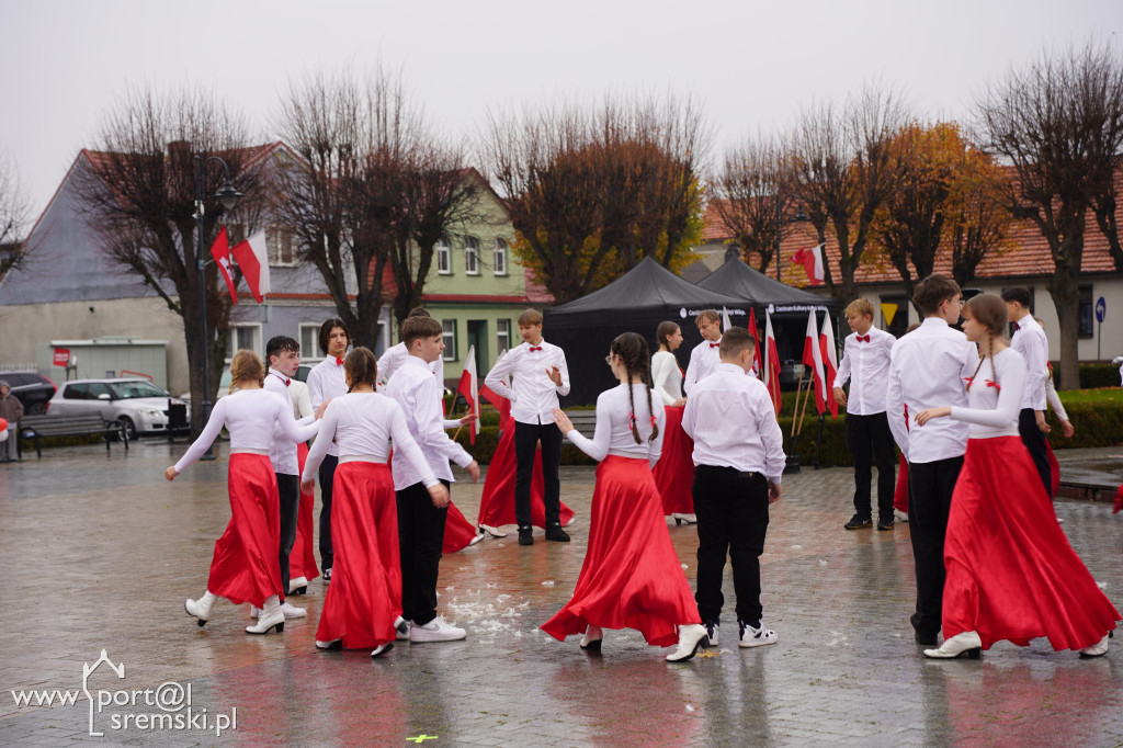 Święto Niepodległości w Książu Wlkp.
