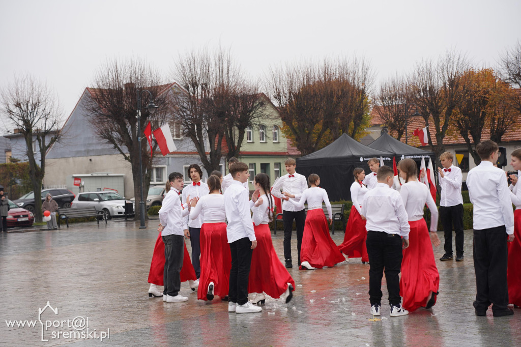 Święto Niepodległości w Książu Wlkp.