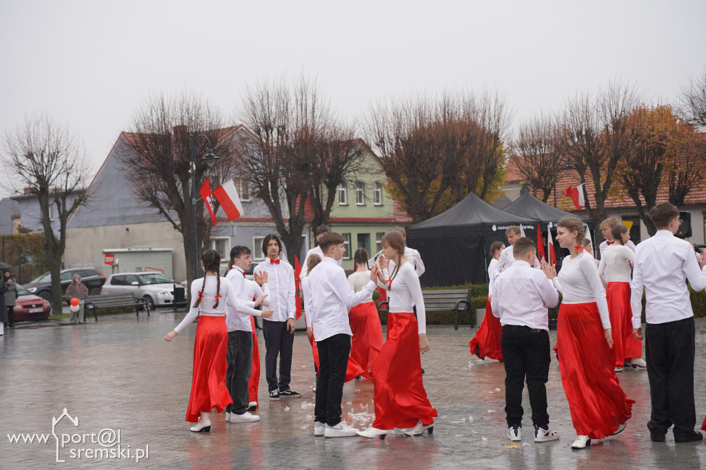 Święto Niepodległości w Książu Wlkp.