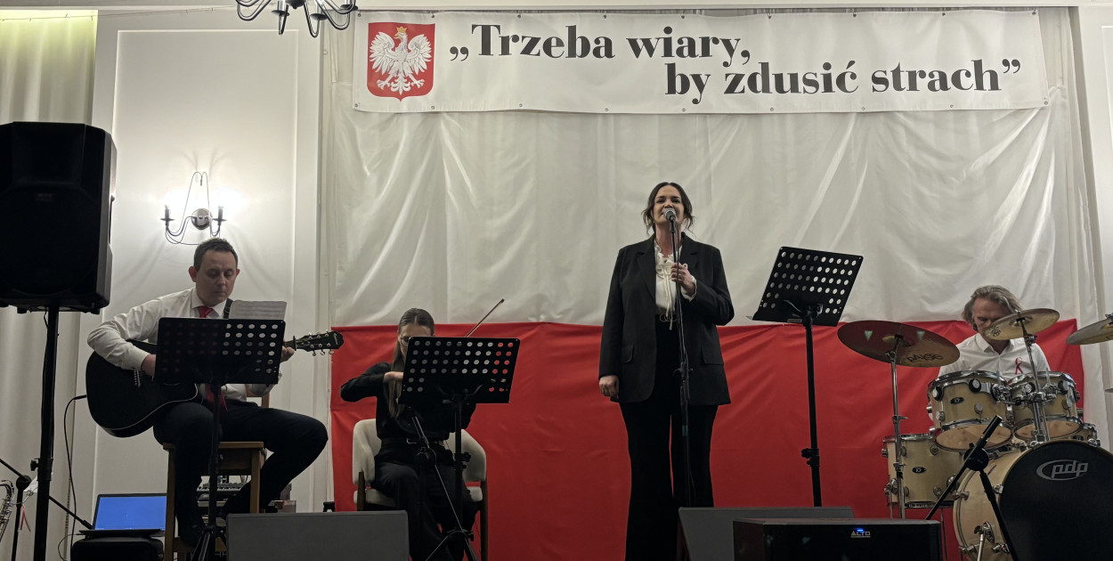 Wieczór pieśni i wspólnej pamięci w Dalewie