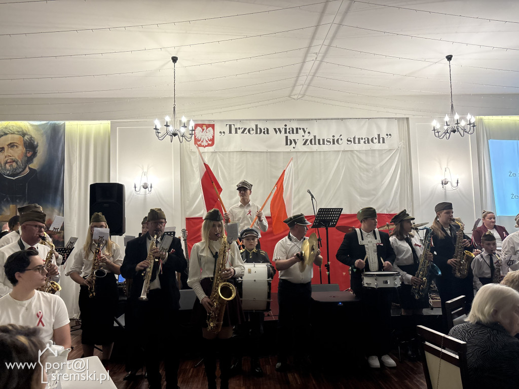 Wieczór pieśni i wspólnej pamięci w Dalewie